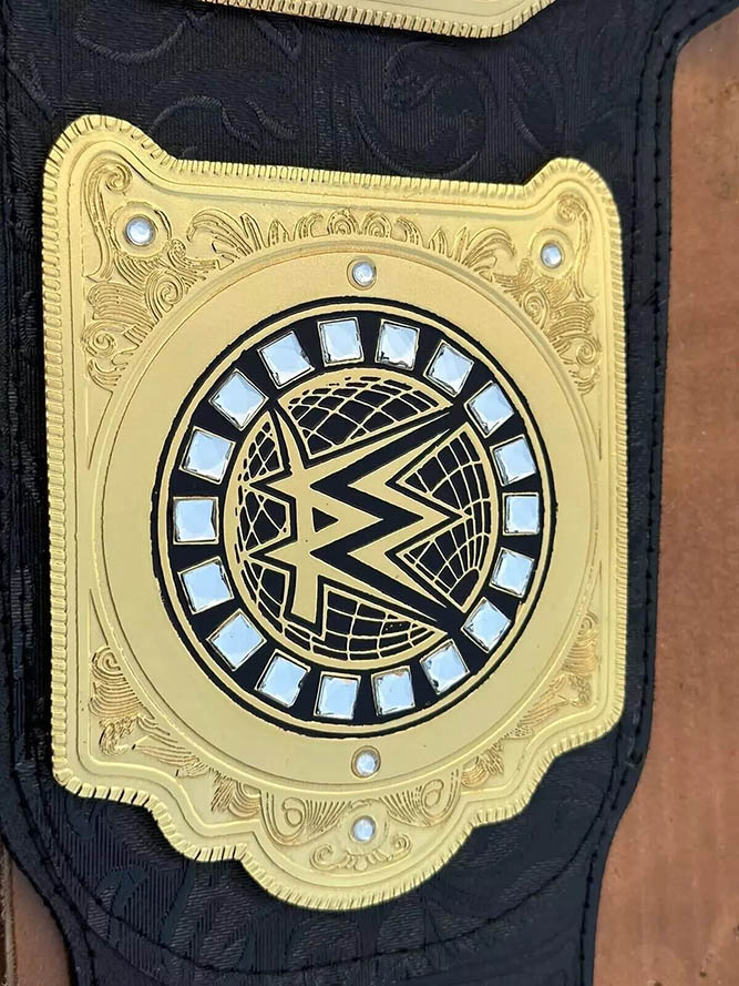 World_Heavyweight_Big_Gold_Championship_Replica